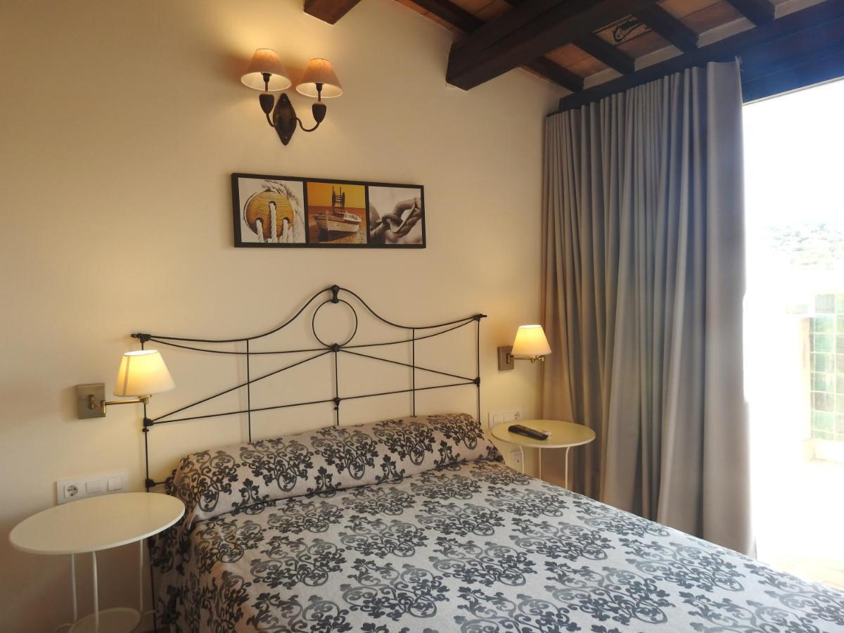Pensio Rosa Dels Vents Hotell El Perelló Exteriör bild