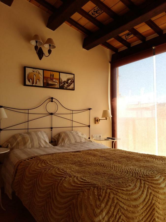 Pensio Rosa Dels Vents Hotell El Perelló Exteriör bild